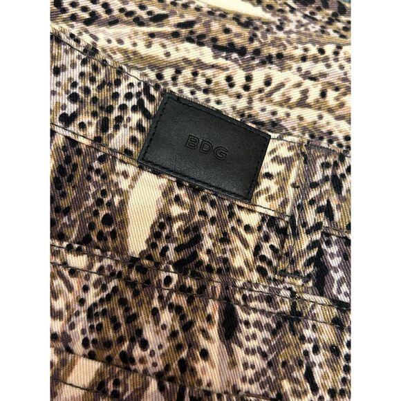 BDG High Rise Cigarette Ankle Skinny Jeans Tan & Black animal Print Women’s 25 - Picture 6 of 7